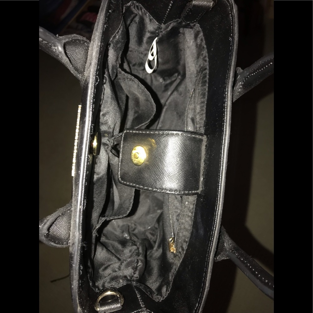 Purse/Handbag - Picture 3 of 8